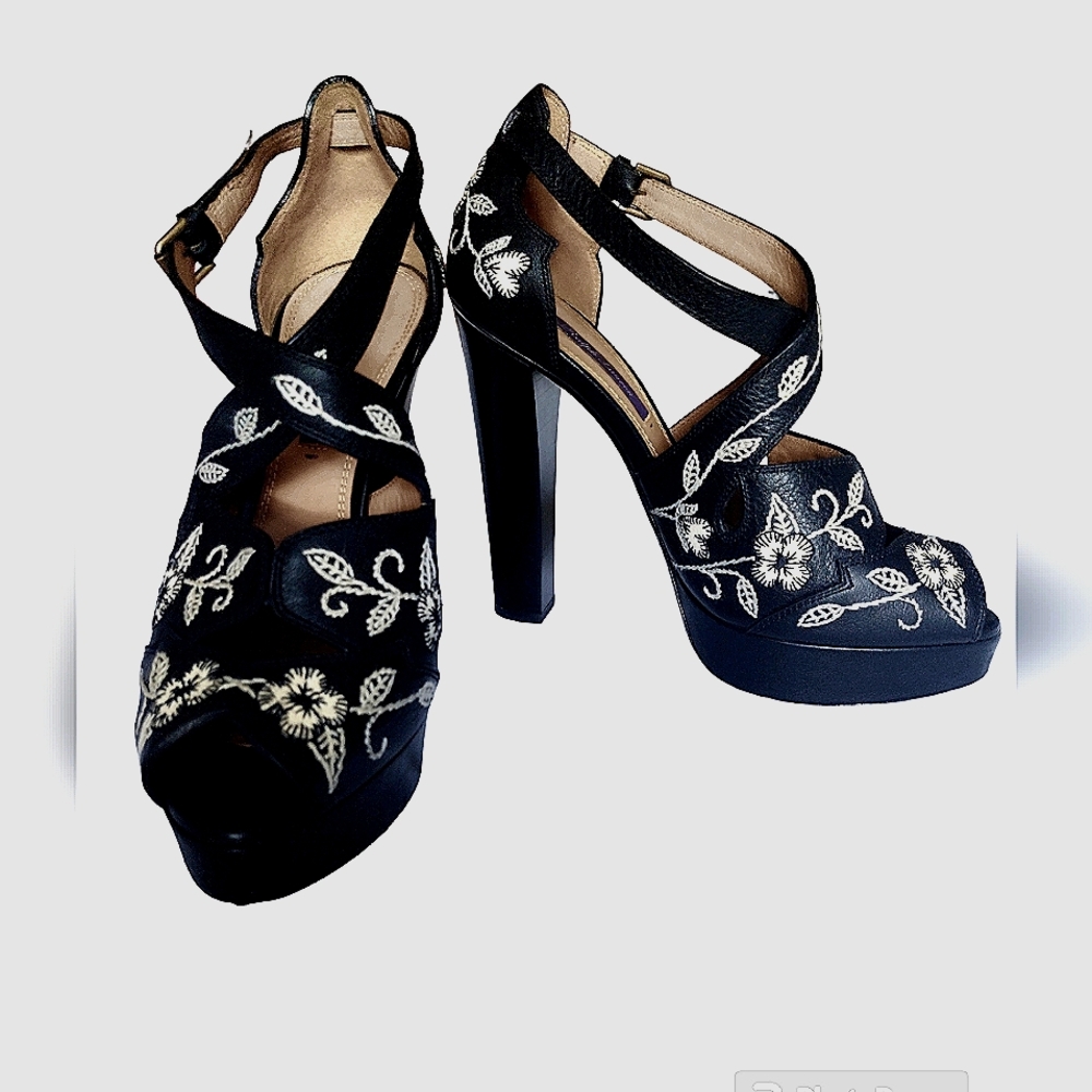 Ralph Lauren purple Label black leather with white embroidery high heels 8 1/2